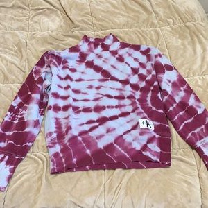 Tie dye turtleneck